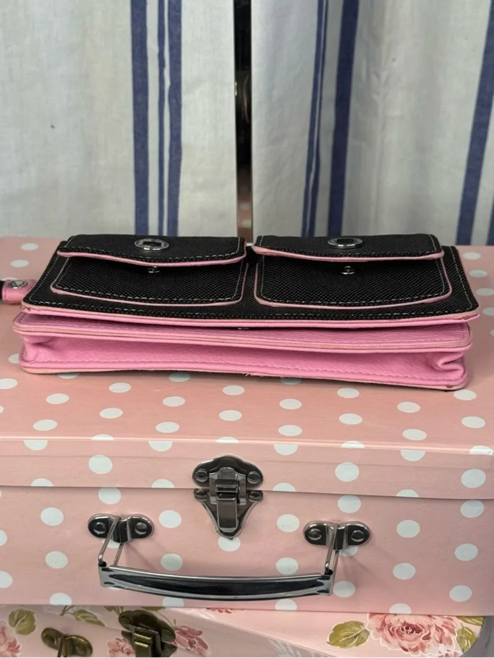 Tommy Hilfiger Black and Pink Women’s Wristlet Wallet